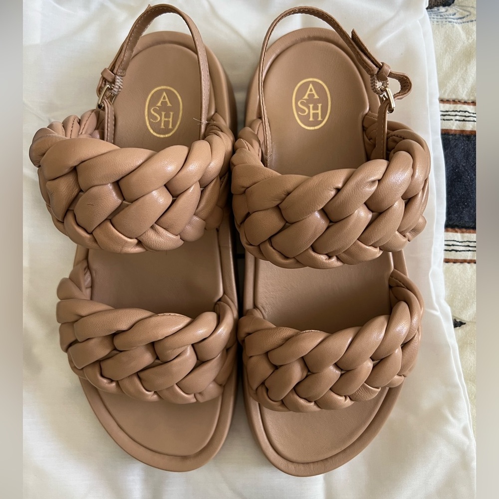 ASH VOYAGE nude braided leather sandals